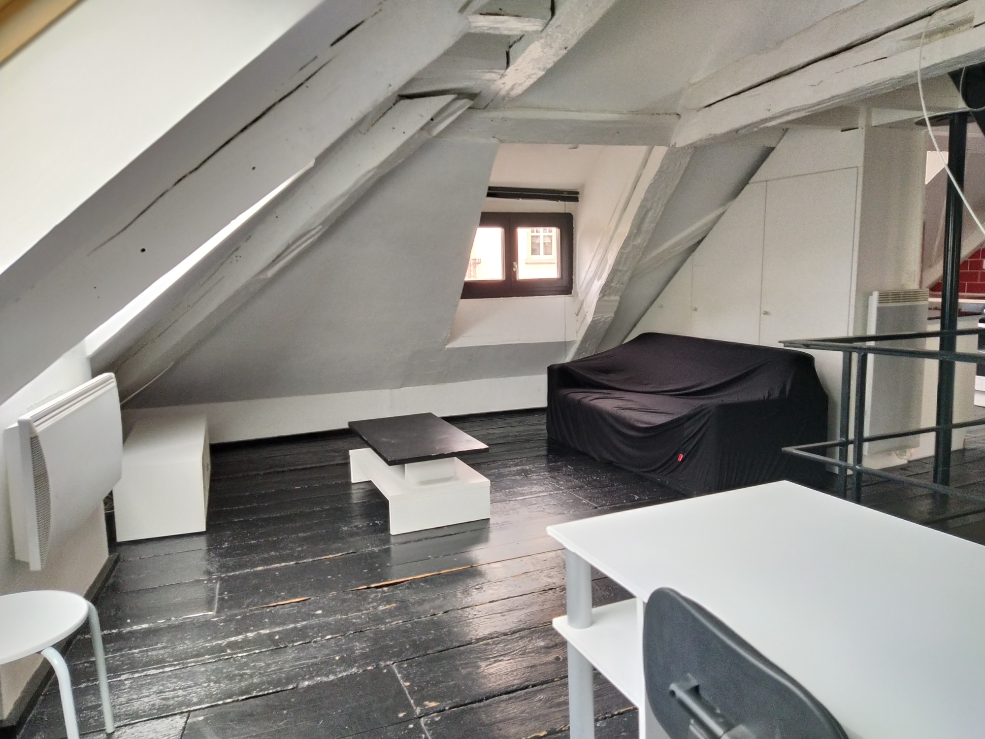 Un lumineux 2 pièces meublé en duplex - Krutenau / Place de Zurich - nos locations - Beausite Immobilier 2