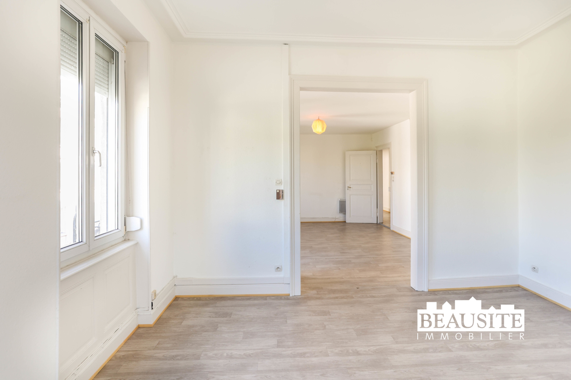 Un très spacieux 4 pièces avec un balcon - Neudorf / rue de Mulhouse - nos ventes - Beausite Immobilier 5