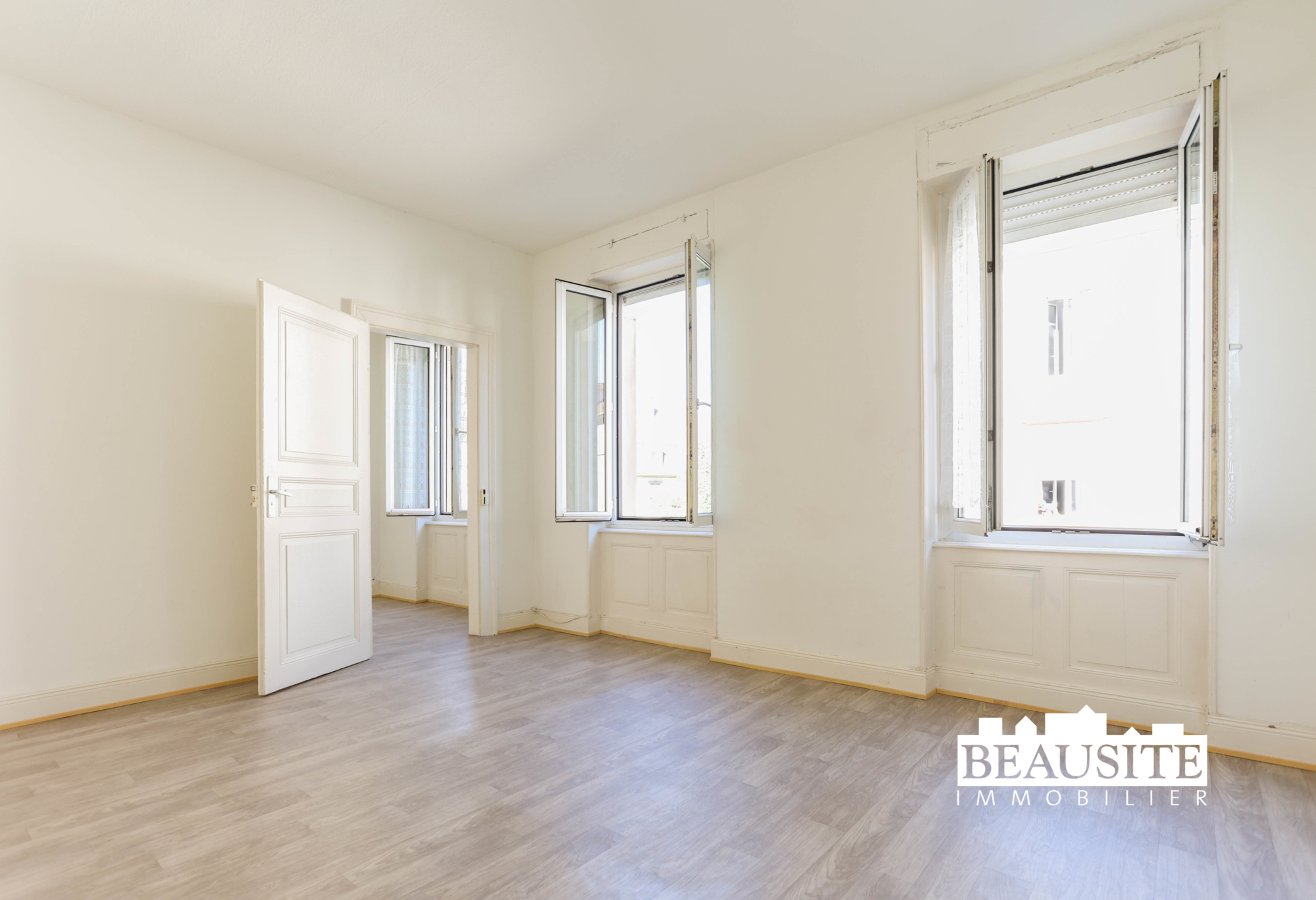 Un très spacieux 4 pièces avec un balcon - Neudorf / rue de Mulhouse - nos ventes - Beausite Immobilier 7